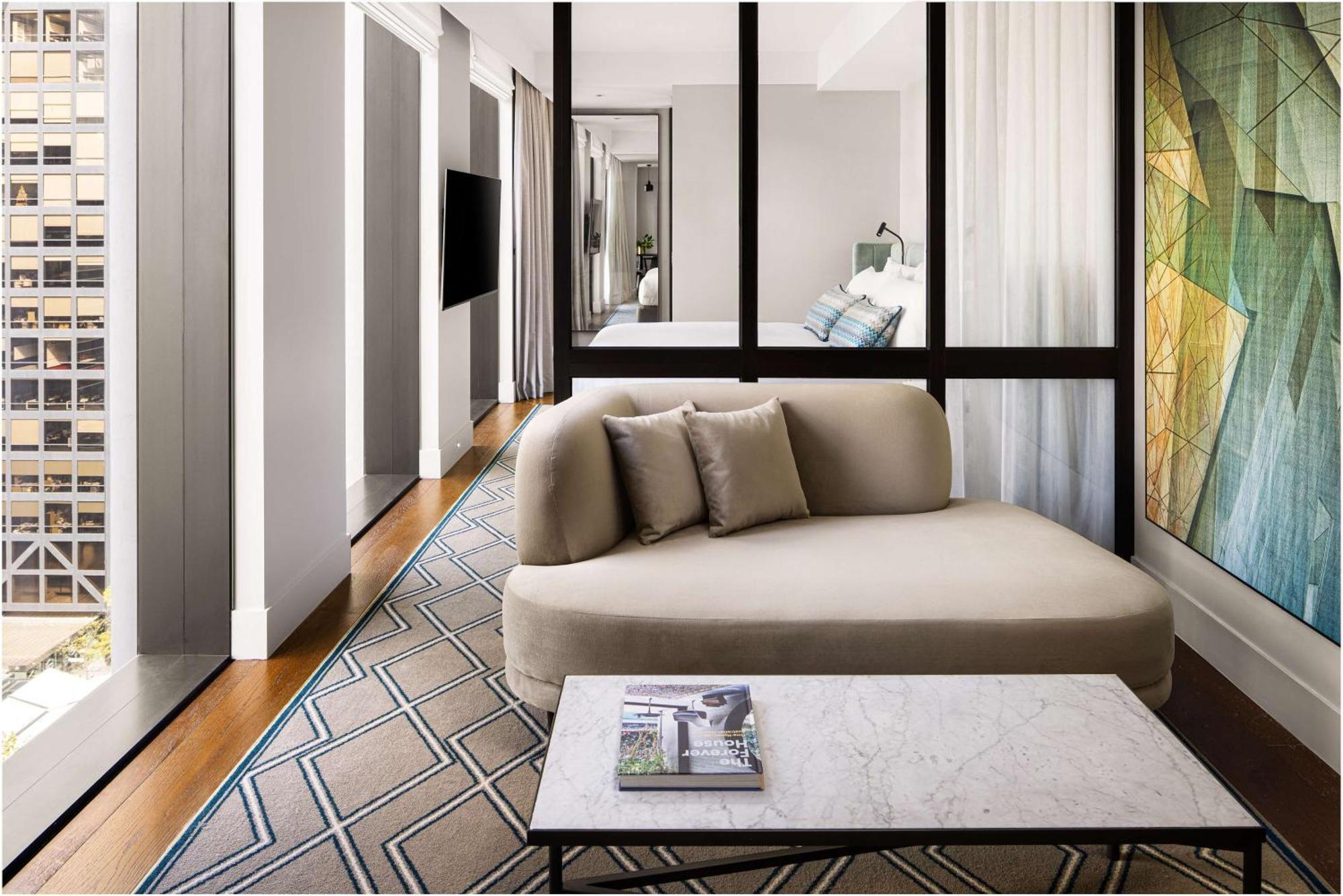 Hilton Melbourne Little Queen Street Exteriör bild A suite at the hotel